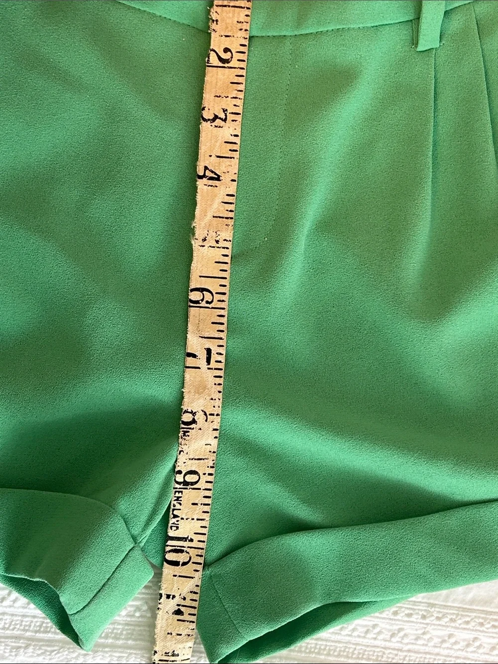 Joie Emerald Mid-Rise Belted Women's Shorts - Picture 7 of 8